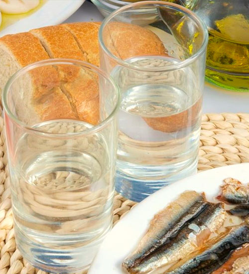 Τσίπουρο Mουζακίου / Tsipouro of Mouzaki